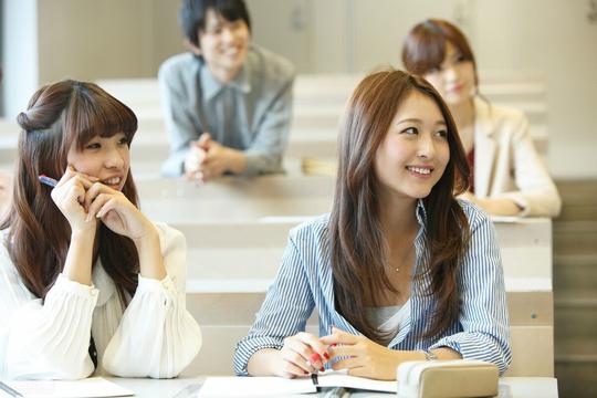 “以性换租一周两次”女大学生600块钱就把自己贱卖给了房东