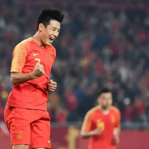 足球比赛点评app的长尾关键词有哪些