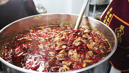 九襄有是什么美食（开车从昆明到四川大邑怎么走）