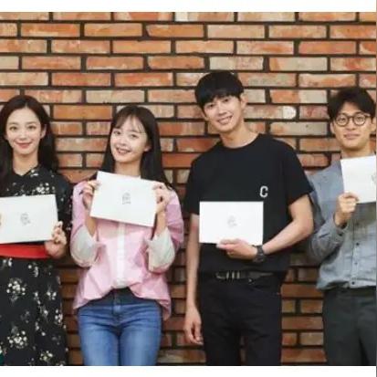 抖音国际版怎么避免更新