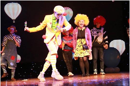暑期儿童演出季|《气球狂想曲》欢乐互动家庭喜剧秀