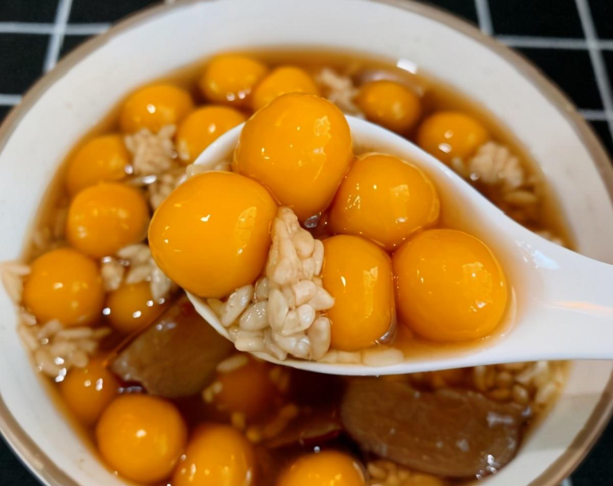 用南瓜可以做什么美食（南瓜加面粉怎么和面）