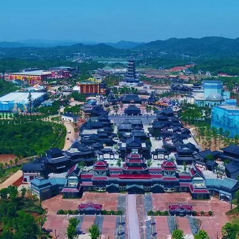 长沙市的正东方是哪个区