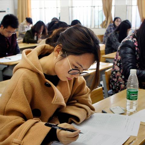 南宁公务员车补的相关长尾关键词有哪些
