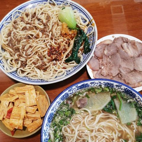 都会小馆兰州牛肉面的相关长尾关键词有哪些