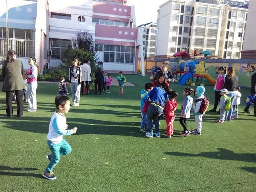 第一次上幼儿园预防宝宝哭闹