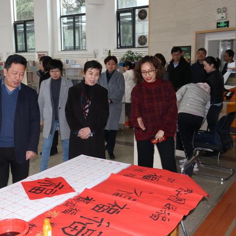 河南图书馆地址的相关长尾关键词有哪些