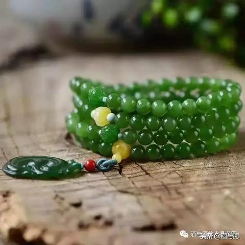 八卦牌佩戴有什么讲究(八卦牌佩戴有什么讲究和忌讳)