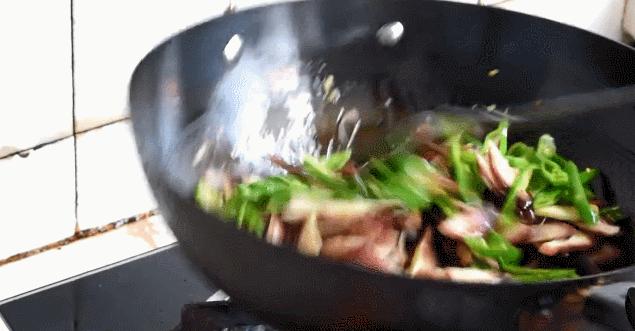 汉中有什么美食街道（汉中是哪里的城市）