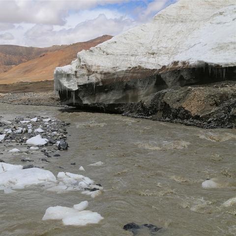 蓝色蒙古高原广场舞.蓝色蒙古高原广场舞队形? 蓝色蒙古高原广场舞.蓝色蒙古高原广场舞队形?