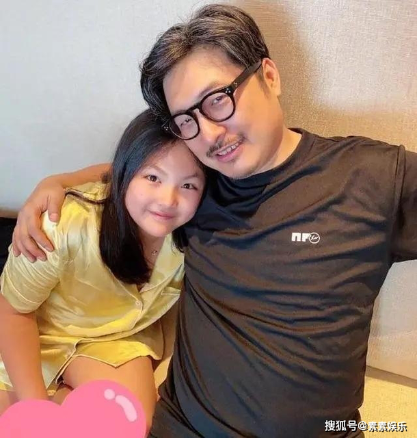 孩子公众场合闹要东西怎么处理