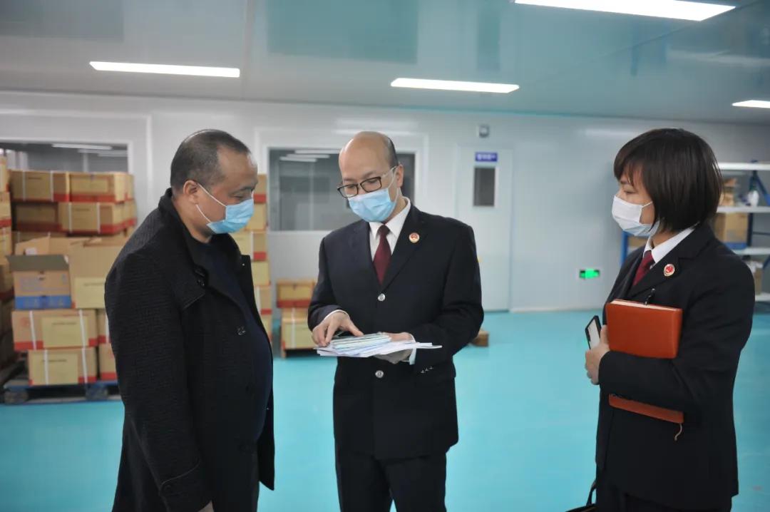 官方回应防疫新十条
,官方回应防疫新十条措施-图1 官方回应防疫新十条
,官方回应防疫新十条措施-图1