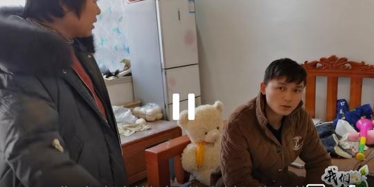 妞妞这么能赚钱，洪涛为什么不回家？要离婚了吗