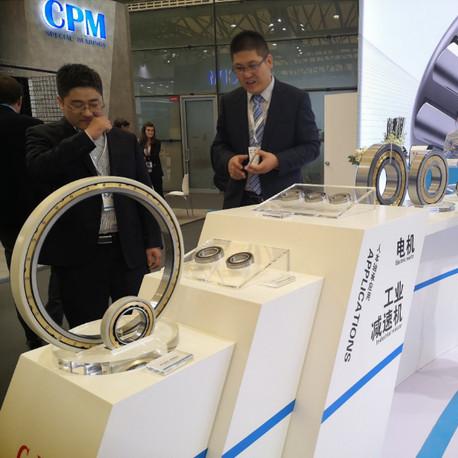 哈尔滨轴承与人本轴承哪个更好？