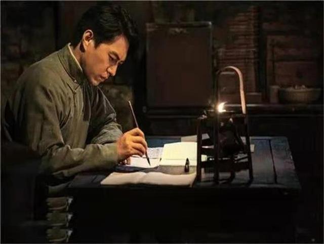 理想照耀中国主题曲《理想》歌词是什么