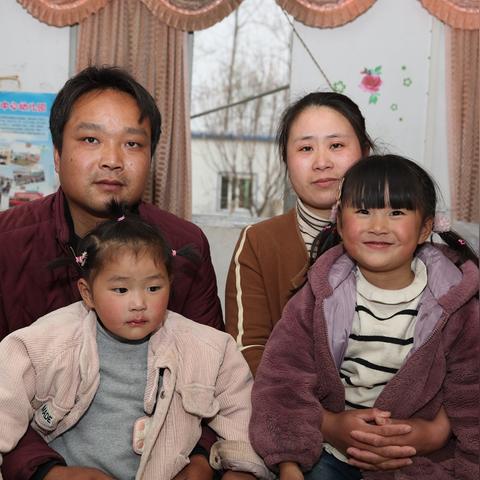 合肥市步行街从哪个地铁口出