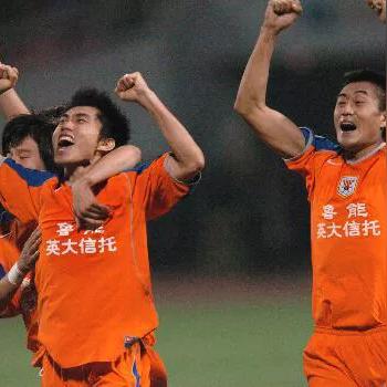 足球运动员可以吐口水吗的长尾关键词有什么