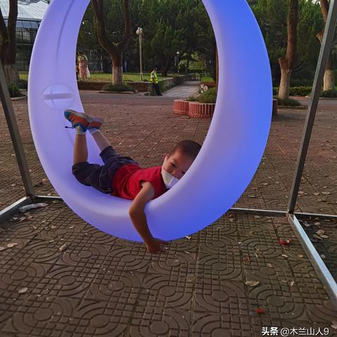 夜游武汉攻略的长尾关键词有什么