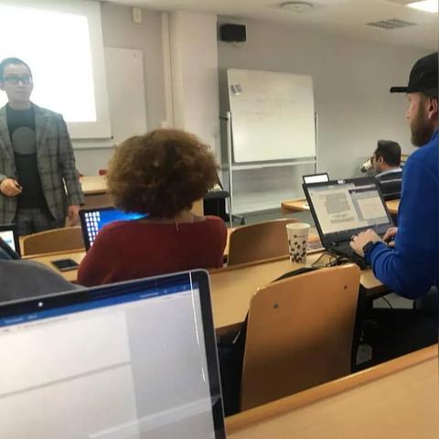 卓越工程师重庆大学的长尾关键词有什么