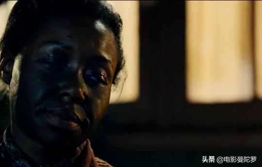 小伙化身杀手，只为给编剧好友创造影视题材，一部黑色幽默电影