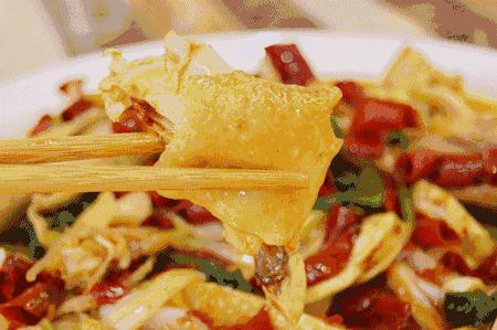 中国有什么美食（每个地方都有特色美食）