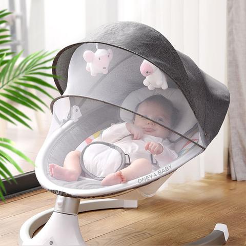 新生婴儿多久开始能玩玩具？