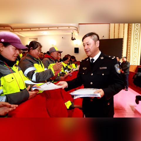 冬季哈尔滨穿什么相关长尾关键词有哪些