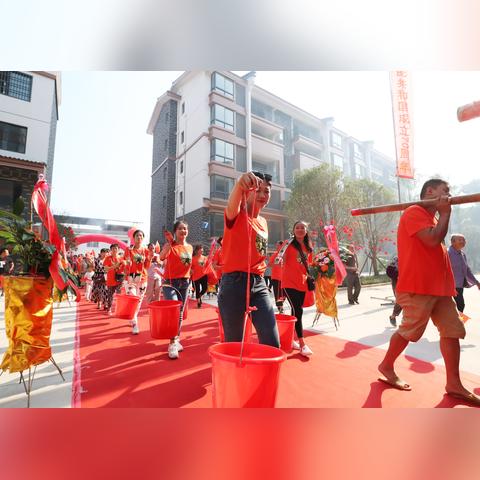桂林市订松糕的店铺在哪里