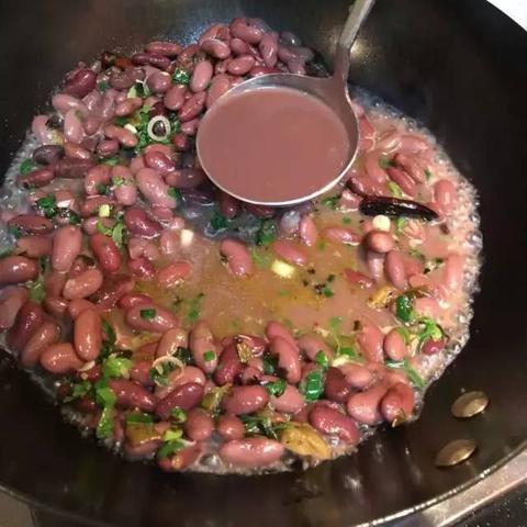 长沙酸菜汤相关长尾关键词有哪些