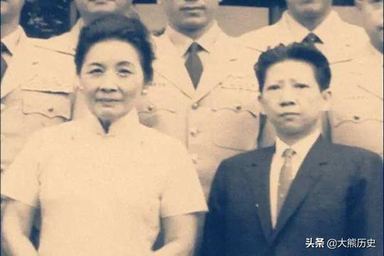 民国财政大臣孔祥熙，四个子女，后来成就如何？