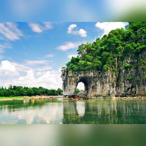 桂林山水甲天下是哪个省？