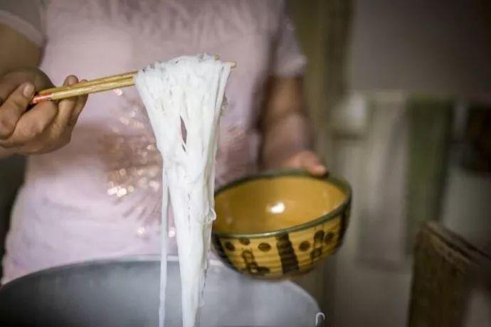 徐州美食叫什么汤（徐州面筋汤家常做法）