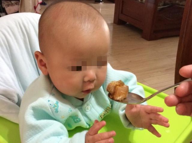 宝宝多大可以吃肉