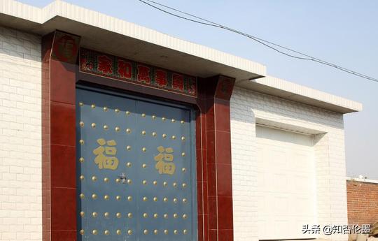 农村院子的“大门”怎样设计？尺寸多少合适？专业设计师给出建议