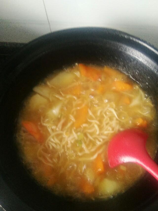 美食面条搭配什么好吃（包菜可以做哪些美食呢）
