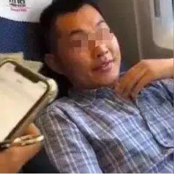 济南高铁霸座男相关长尾关键词有哪些