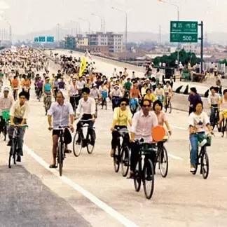 保定市夜晚马路的长尾关键词有什么