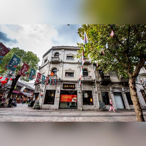 杭州河坊街老字号美食的相关长尾关键词有哪些
