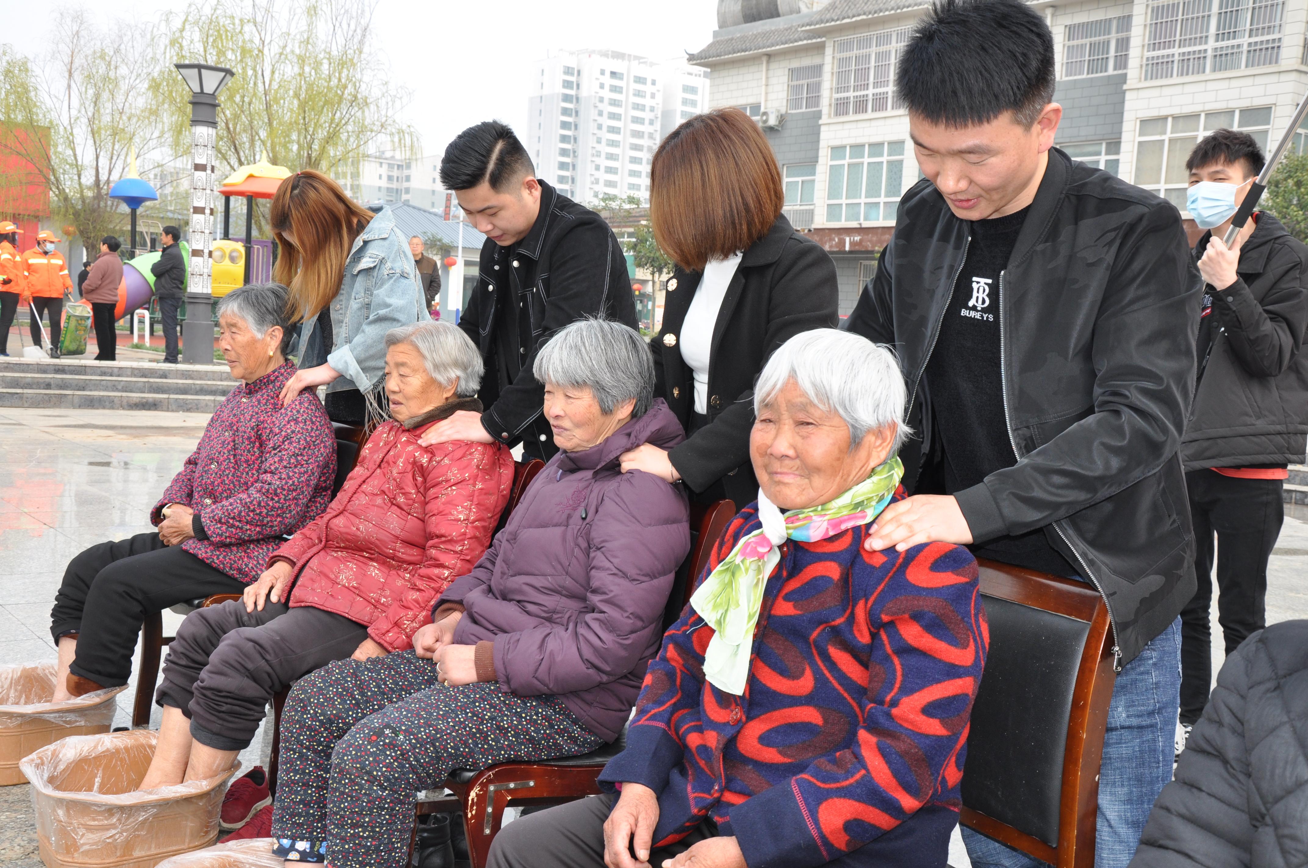 重庆兄弟足疗：专业服务背后的十大品牌排行