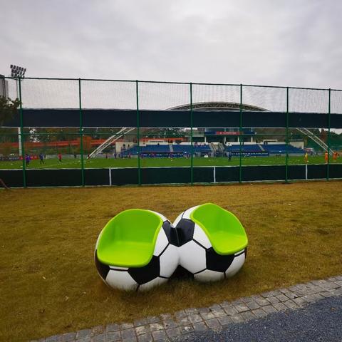 足球怎么练习好视频