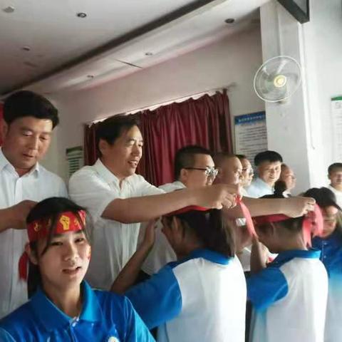 厦门湖滨中学高考成绩的相关长尾关键词有哪些