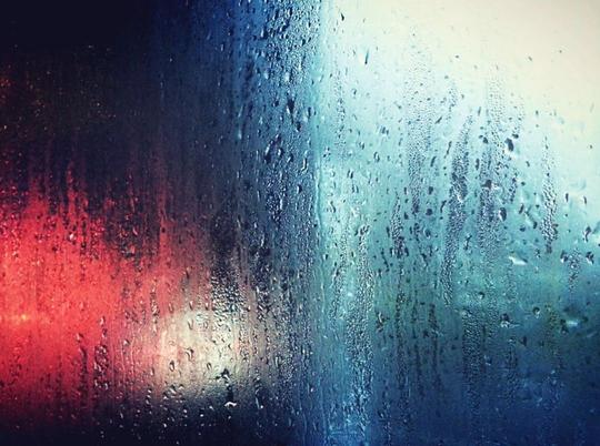 夏天下雨怎么拍？3个雨天修图新思路，让你的废片秒变大片！