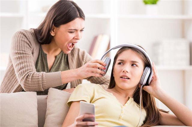 如何正确的批评孩子 如何正确的批评孩子