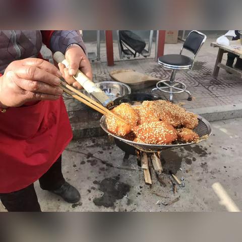 过年去桂林还是云南好玩相关长尾关键词有哪些