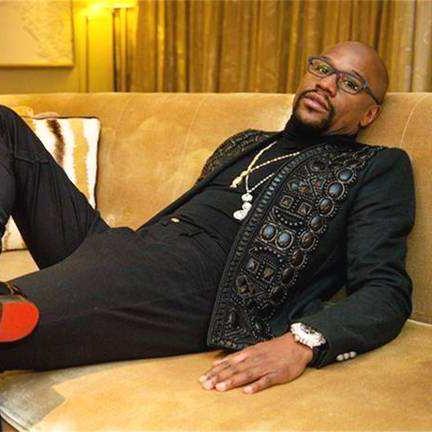 足球运动员各种炫富视频的长尾关键词有什么