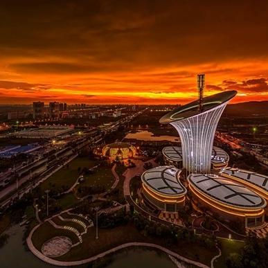 飞越武汉在武汉市的什么位置