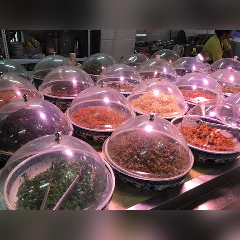 周口市卖熟食灯的店在哪里