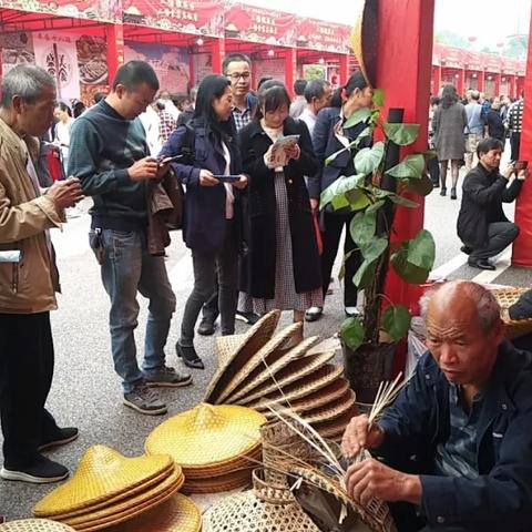 桂林平乐老埠村新闻视频相关长尾关键词有哪些