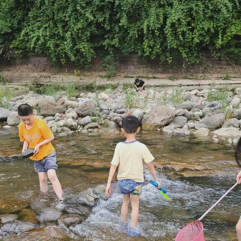 成都市区哪里能玩水