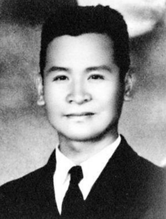 福建小伙一直怀疑父亲是特工，苦无证据，1949年得知真相一夜无眠
